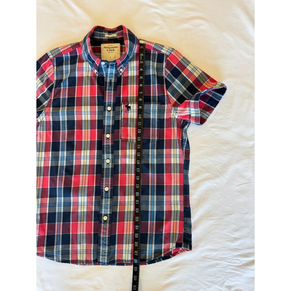 Abercrombie & Fitch Plaid Short Sleeve Button Down Muscle Fit Shirt Navy Red - Picture 3 of 7